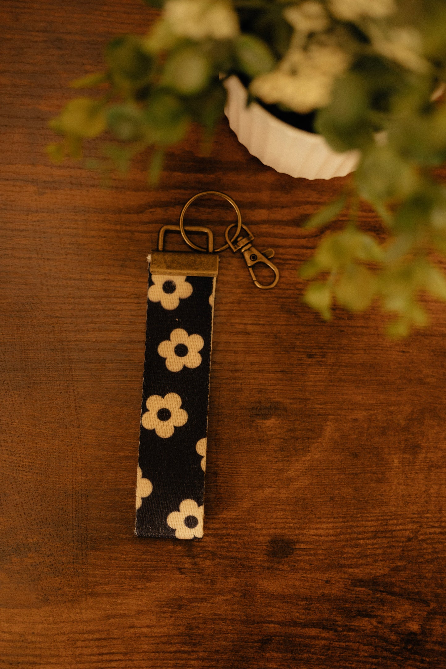 CANVAS WRISTLET KEYCHAIN