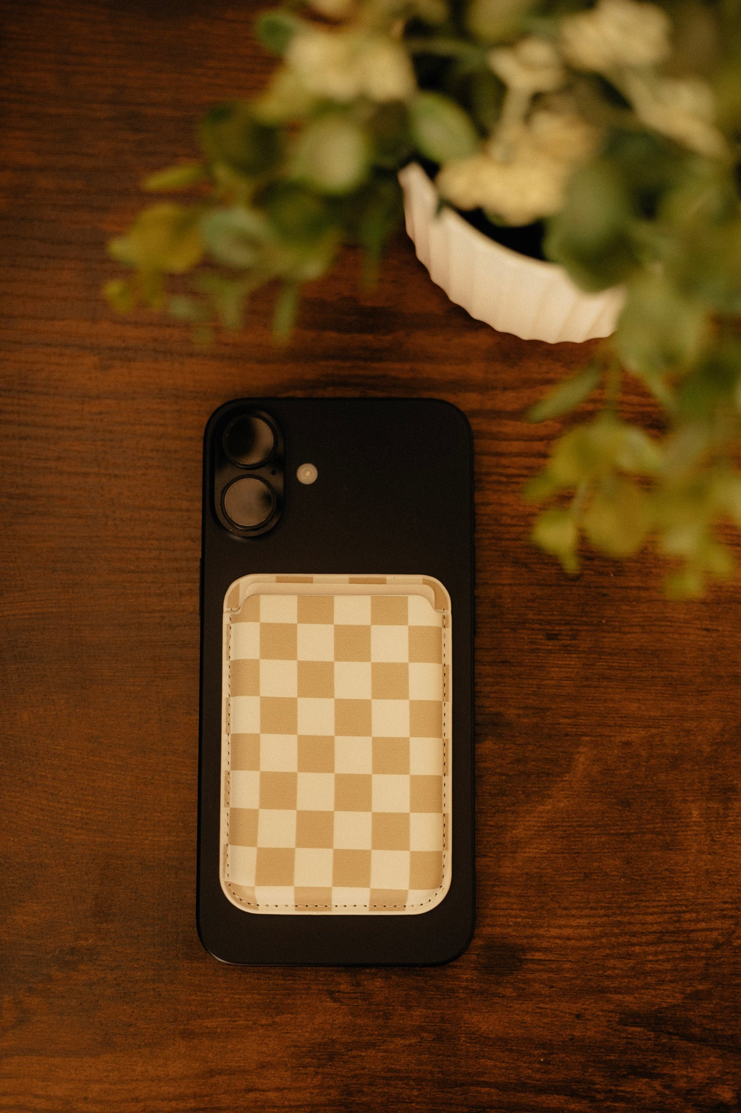 MAGNETIC PHONE WALLET