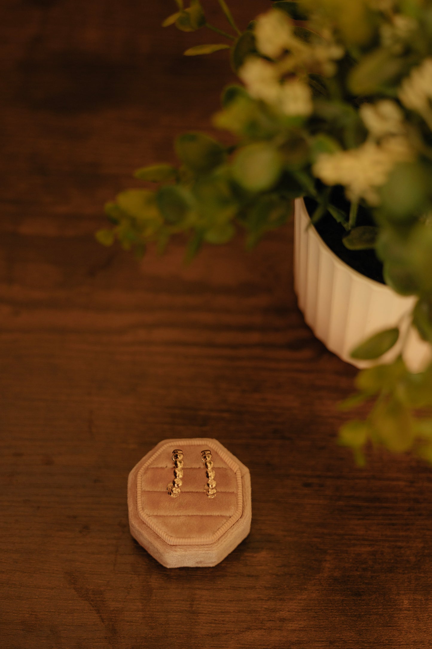 GOLDEN HOOP EARRINGS